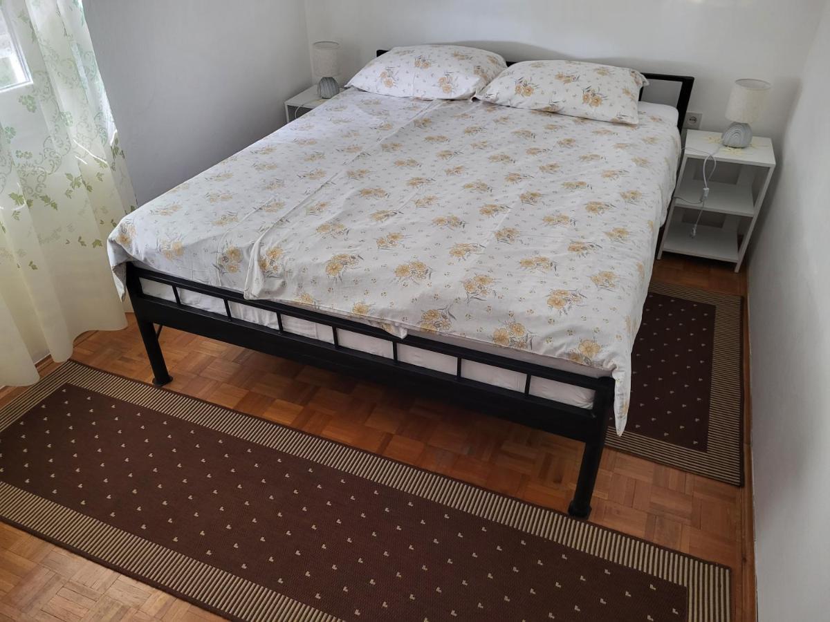 11 Ulica Drage Gervaisa Lägenhet Crikvenica Exteriör bild